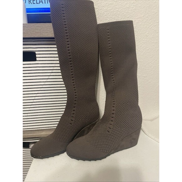 Eileen Fisher Kasana Chocolate Brown Knit Wedge Boots Mesh Stretch VNC 6.5 - Picture 1 of 11